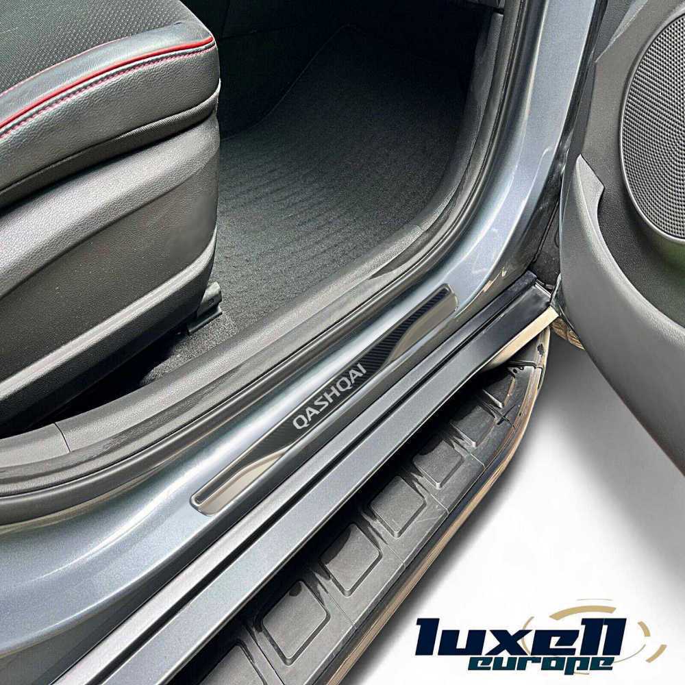 Chrome and Carbon Fiber Door Sill Scratch Guards For Nissan Qashqai 4 pcs (2007-2024) - Luxell Europe