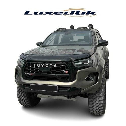 GLOSS BLACK GLOSS BONNET WIND STONE PROTECTOR FOR TOYOTA HILUX 2020 - 2024 - Luxell Europe